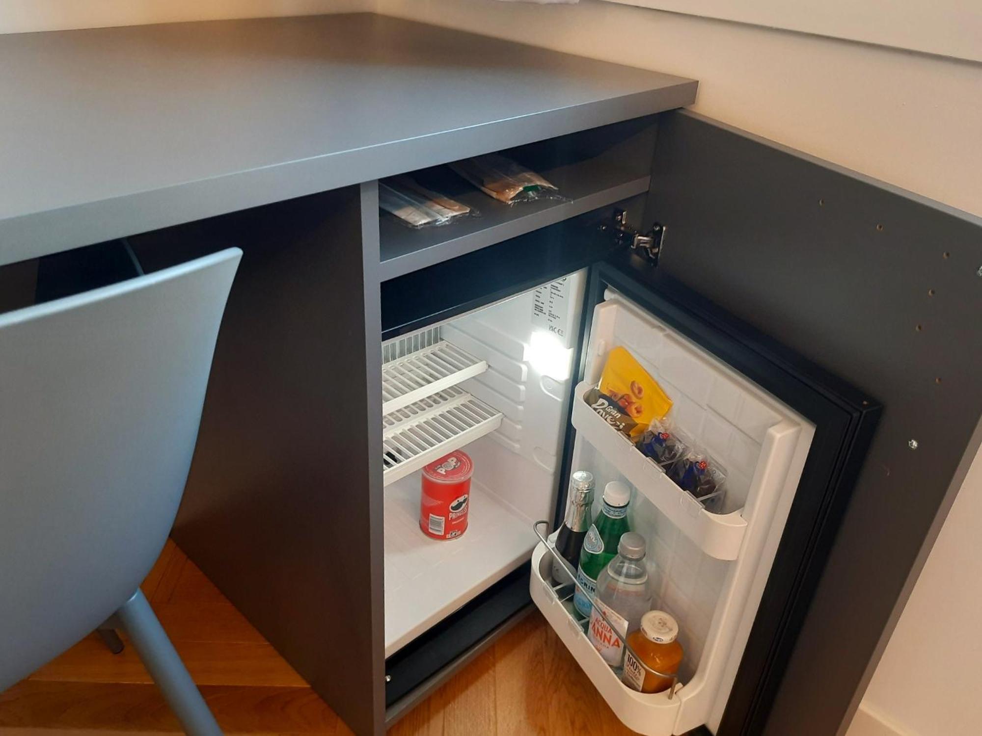 Mako Suites - Centro E Stazione Monza Rom bilde